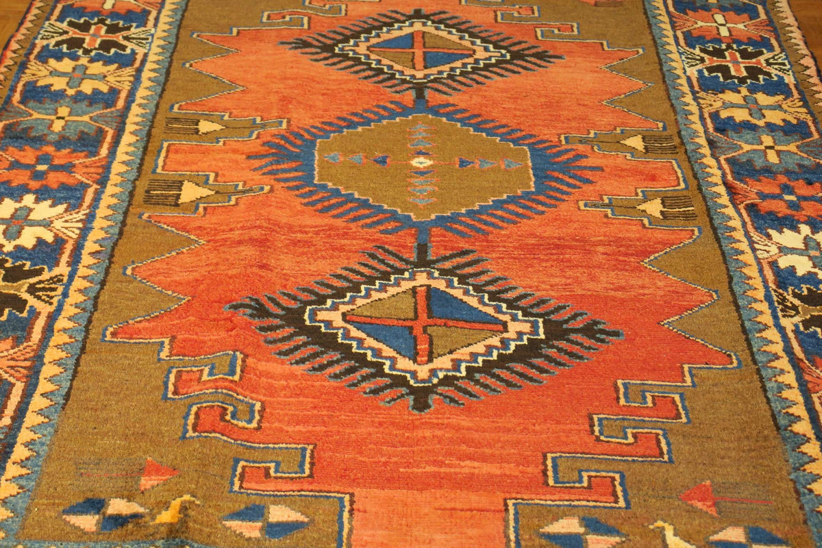 3'4'' x 6'6'' Persian Bakhtiar Rug
