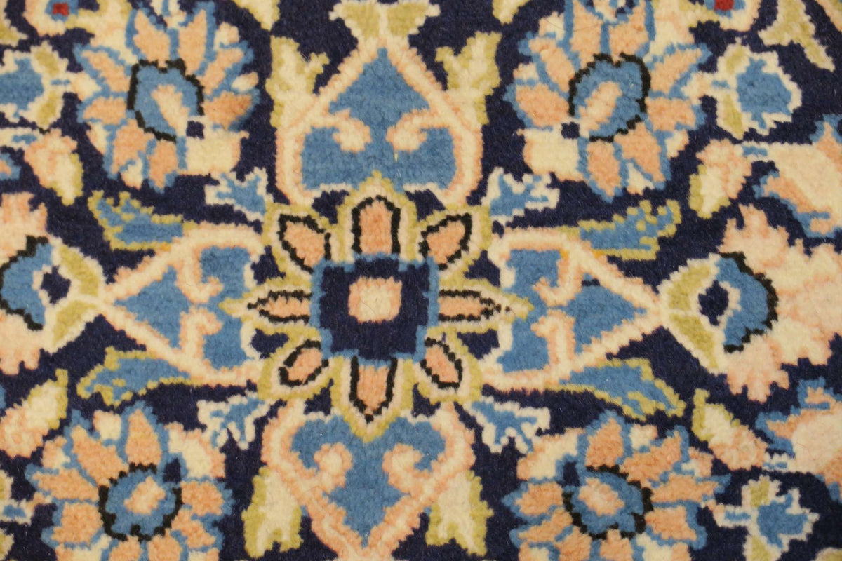 3'4'' x 5'1'' Persian Qoumsheh Rug