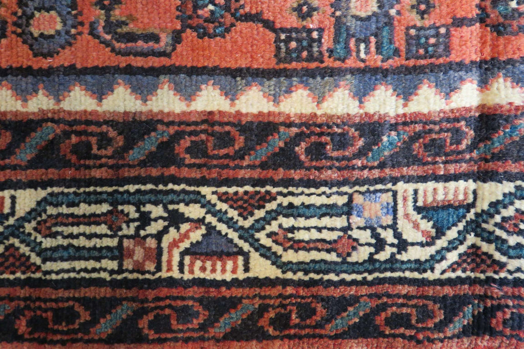 2'9'' x 9'7'' Persian Hamadan Rug