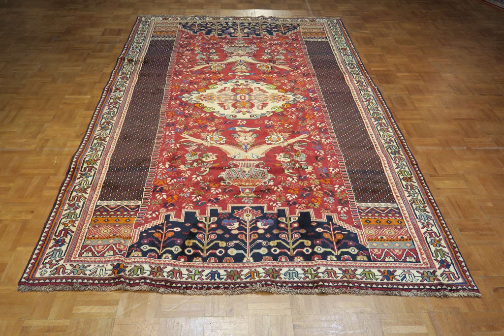5'6'' x 8'9'' Persian Shiraz Rug