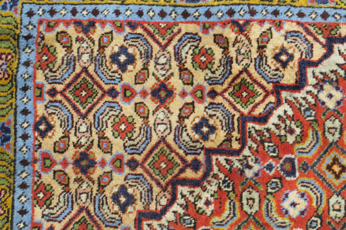 6'7'' x 9'7'' Persian Ardabil Rug