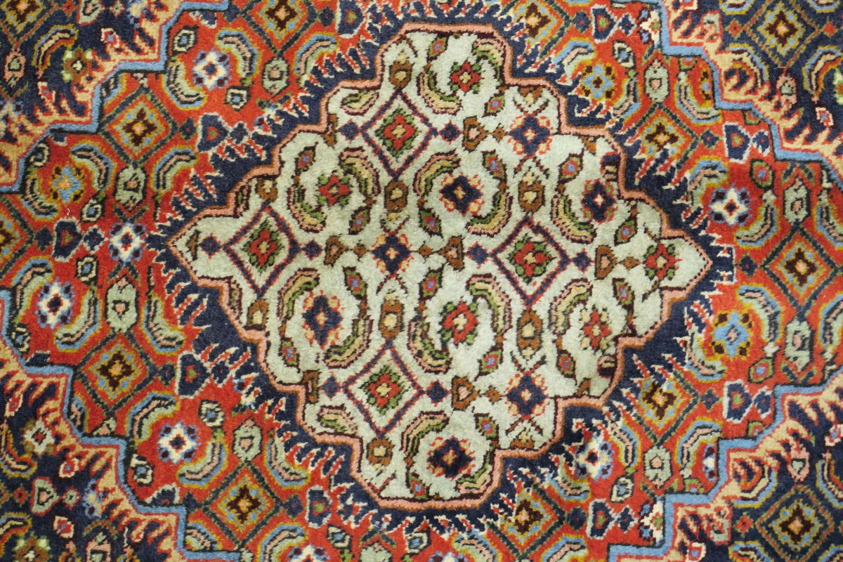 6'7'' x 9'7'' Persian Ardabil Rug