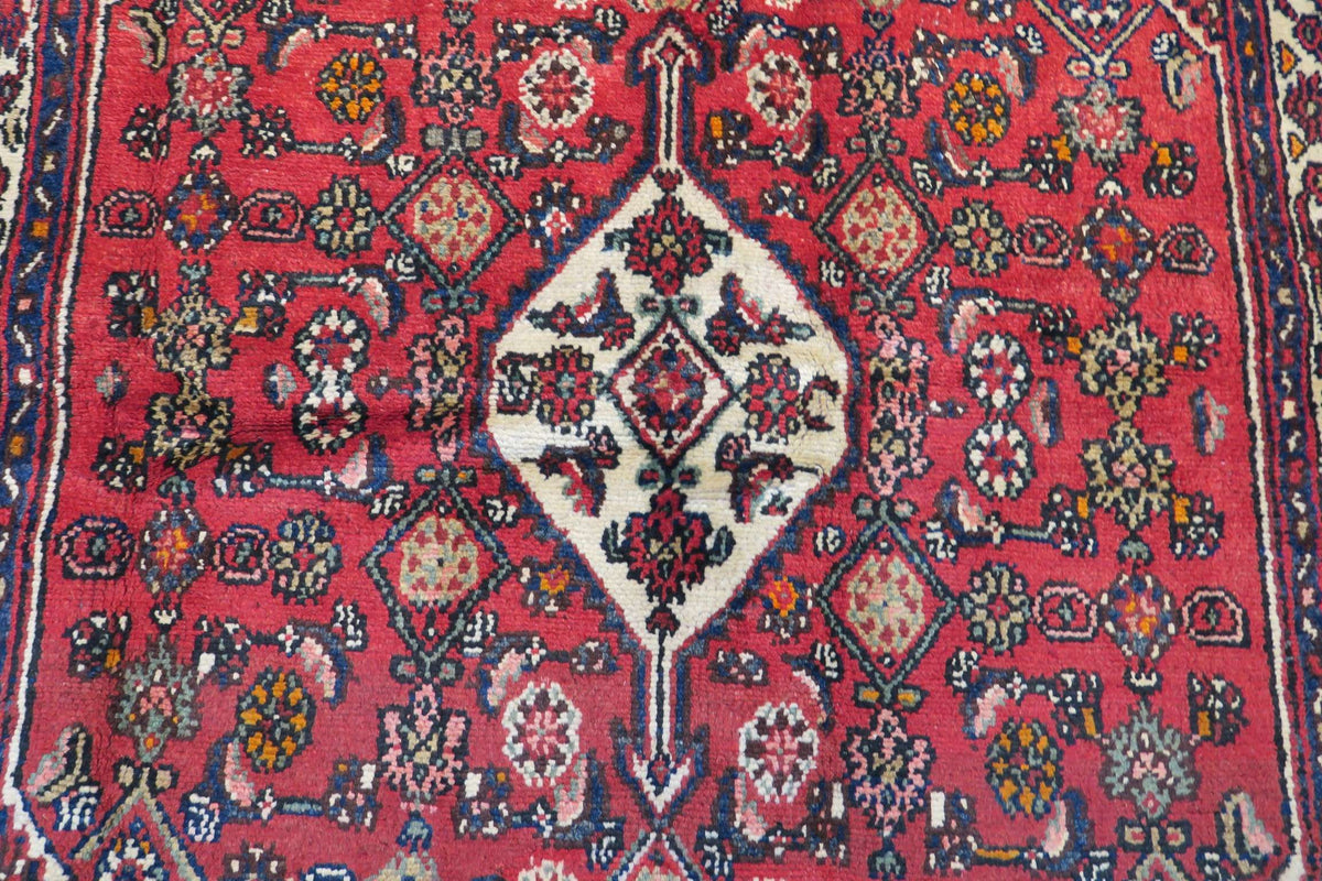 4'4'' x 7'0'' Persian Hamadan Rug