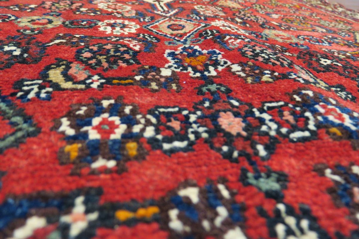 4'4'' x 7'0'' Persian Hamadan Rug