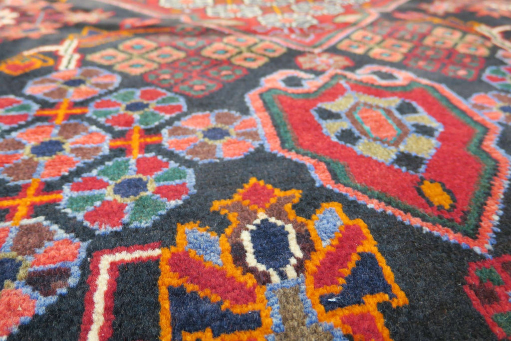 5'2'' x 7'6'' Persian Hamadan Rug