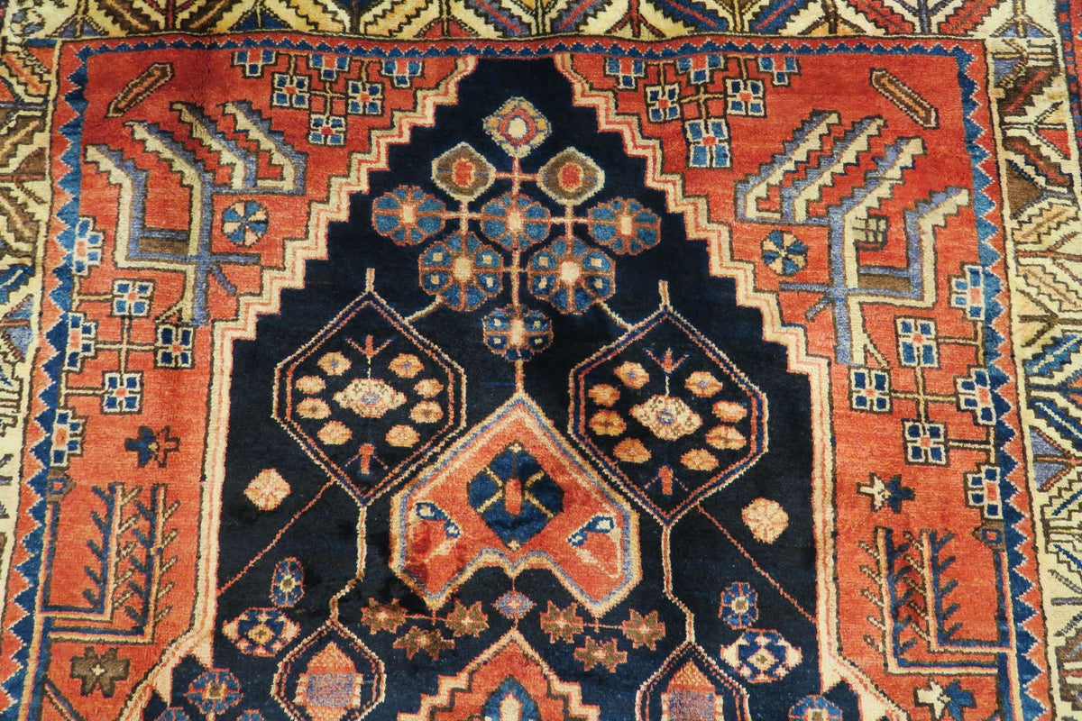 4'4'' x 7'0'' Persian Hamadan Rug