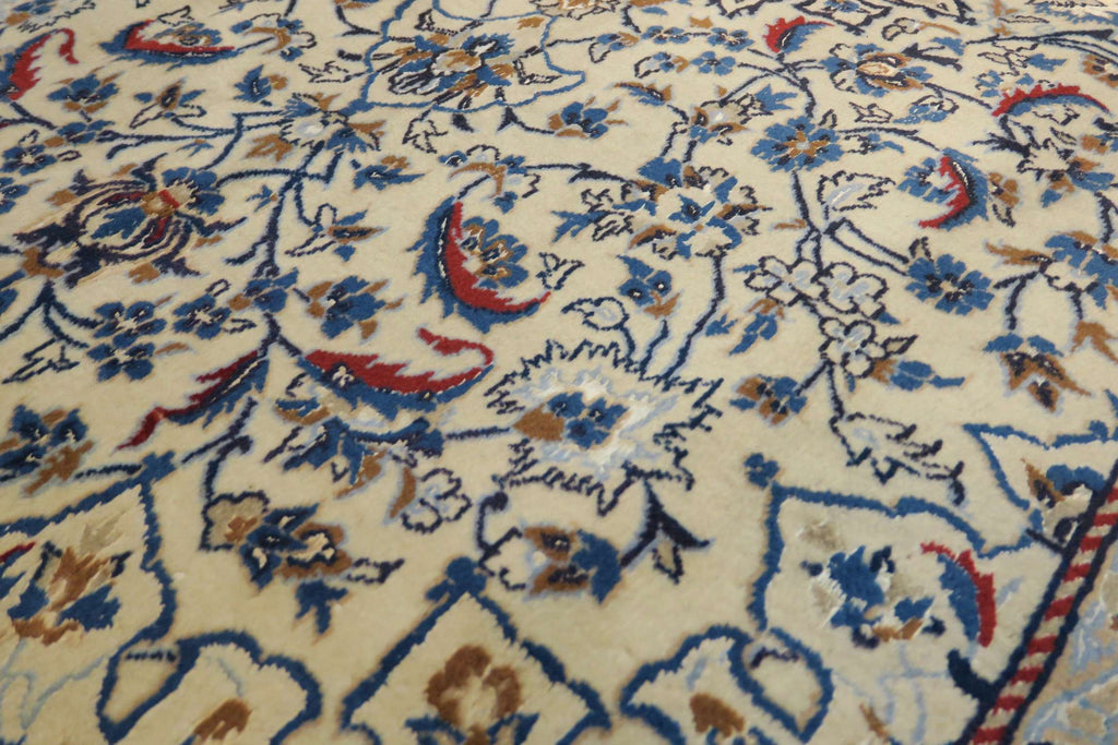 4'1'' x 5'9'' Persian Nain Rug
