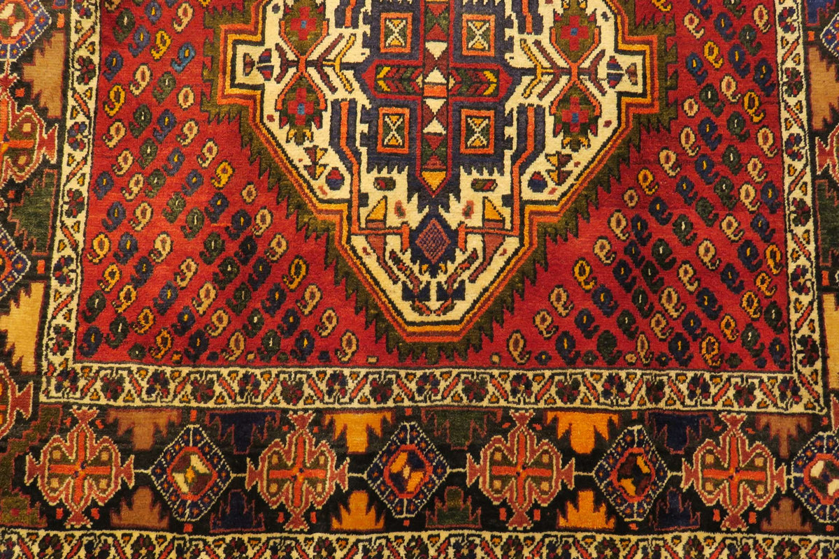 4'10'' x 6'9'' Persian Sirjan Rug