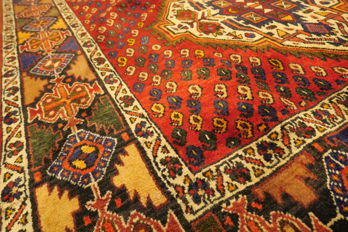 4'10'' x 6'9'' Persian Sirjan Rug