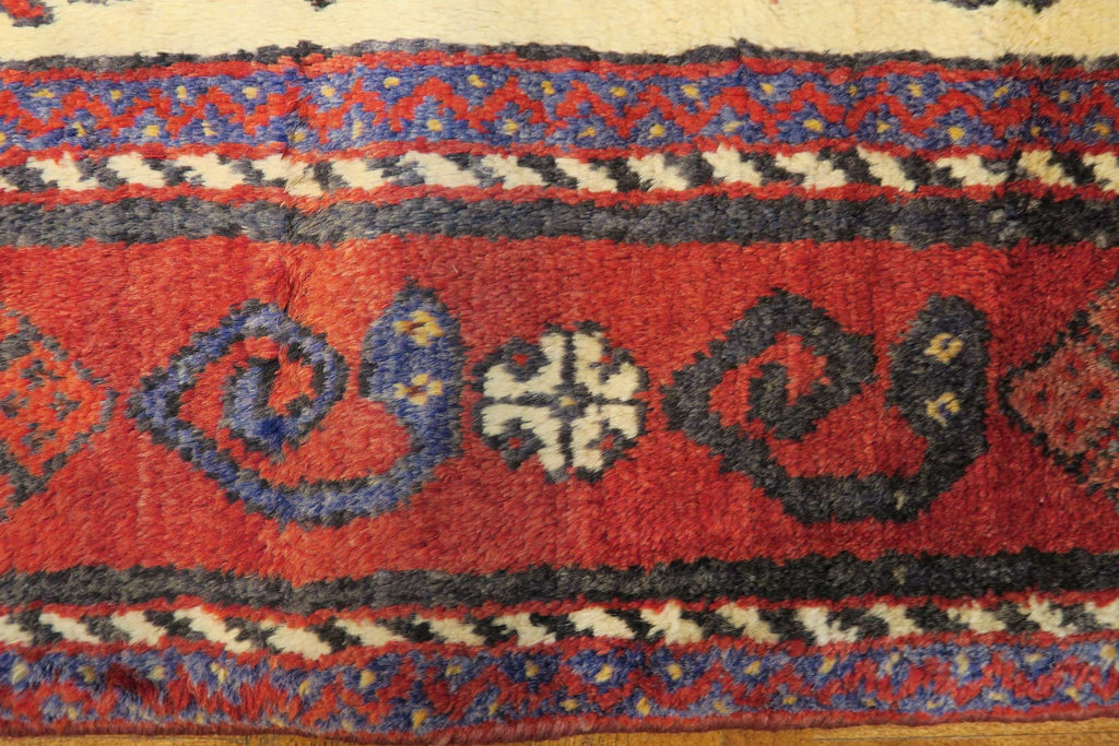 5'1'' x 6'7'' Persian Sirjan Rug