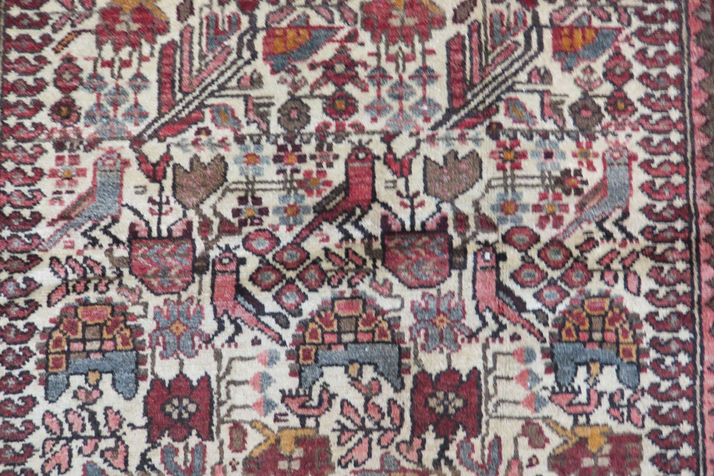 4'3'' x 6'8'' Persian Ardabil Rug