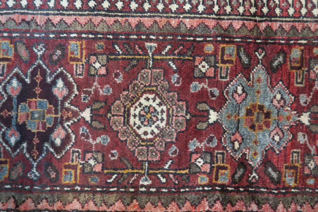 4'3'' x 6'8'' Persian Ardabil Rug
