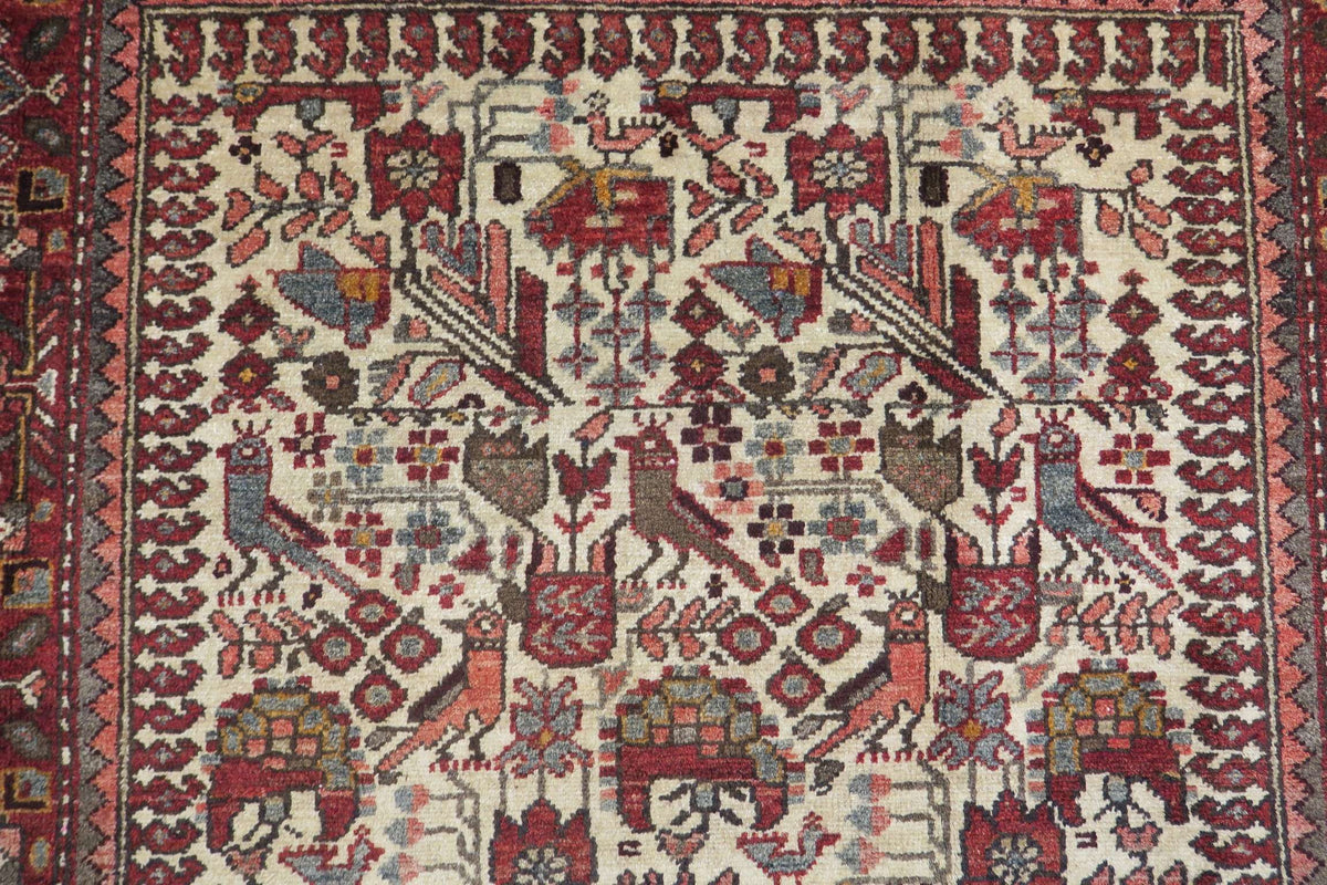 4'3'' x 6'8'' Persian Ardabil Rug