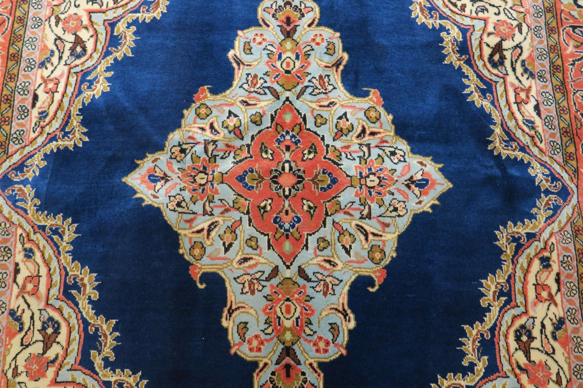 4'3'' x 6'2'' Persian Jozan Rug