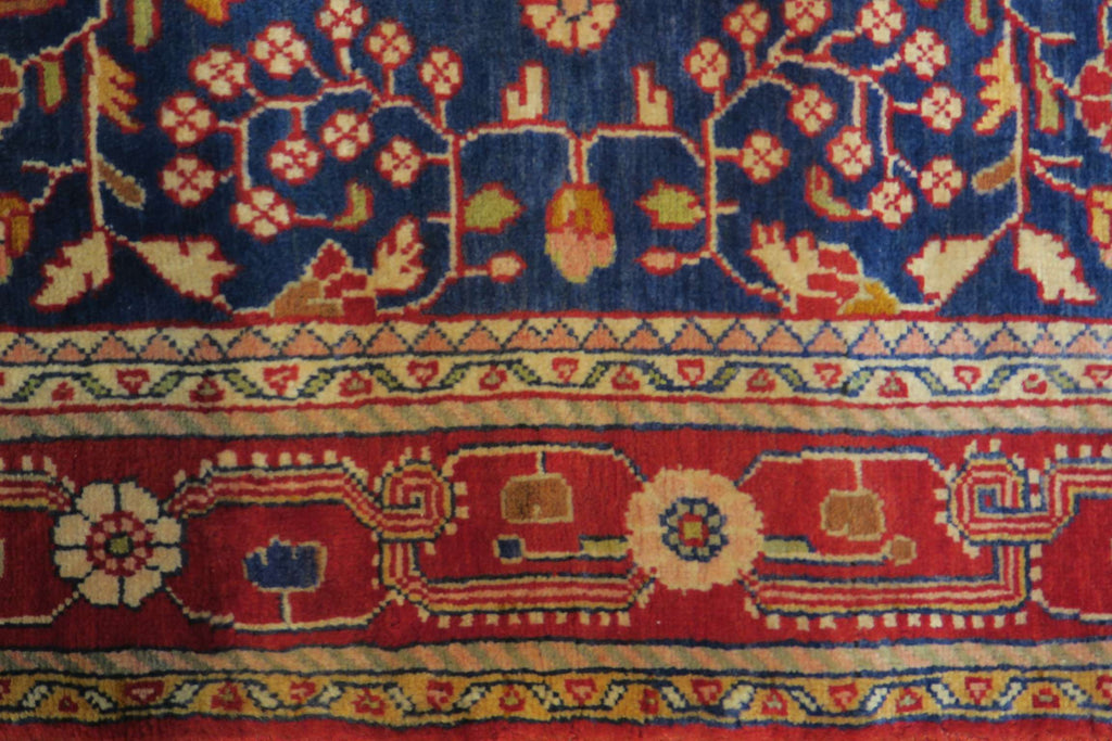 4'3'' x 6'8'' Persian Jozan Rug