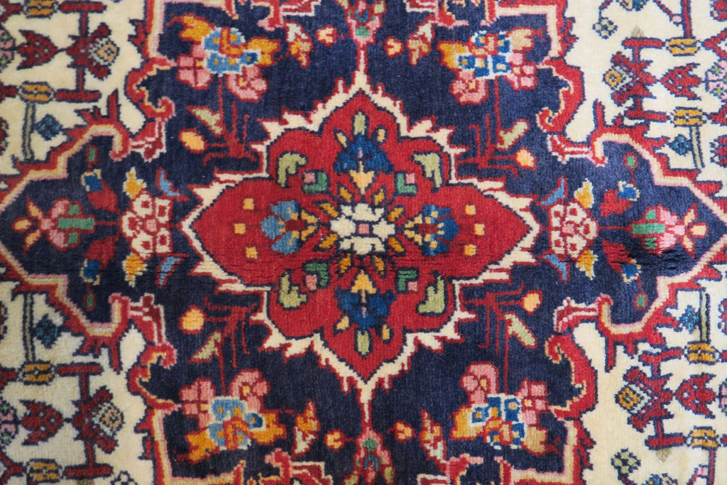 3'4'' x 5'1'' Persian Jozan Rug