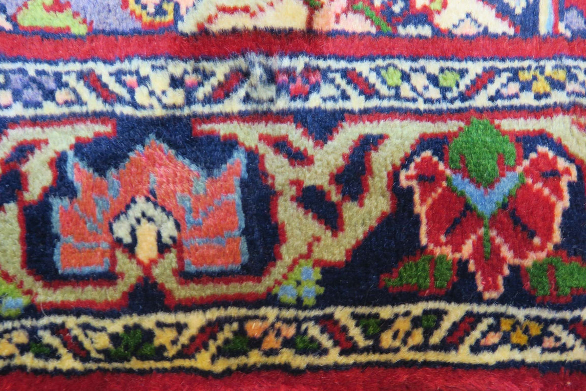 3'3'' x 5'0'' Persian Zanjan Rug