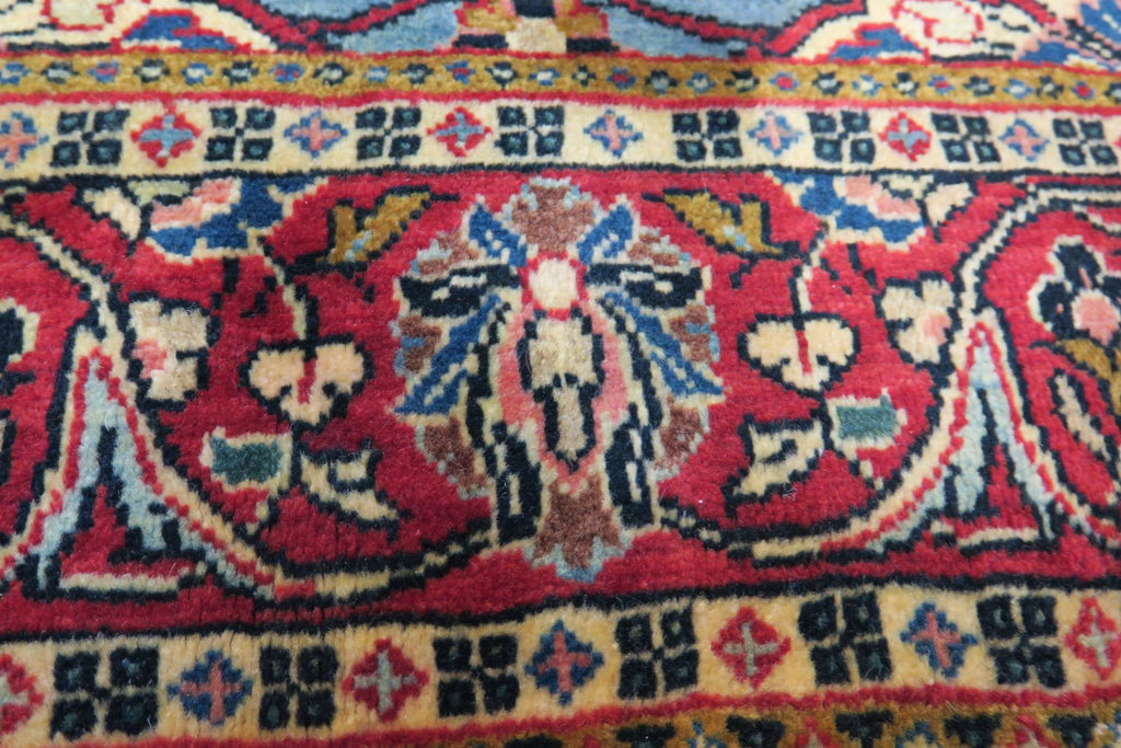 3'5'' x 5'3'' Persian Sarouk Rug