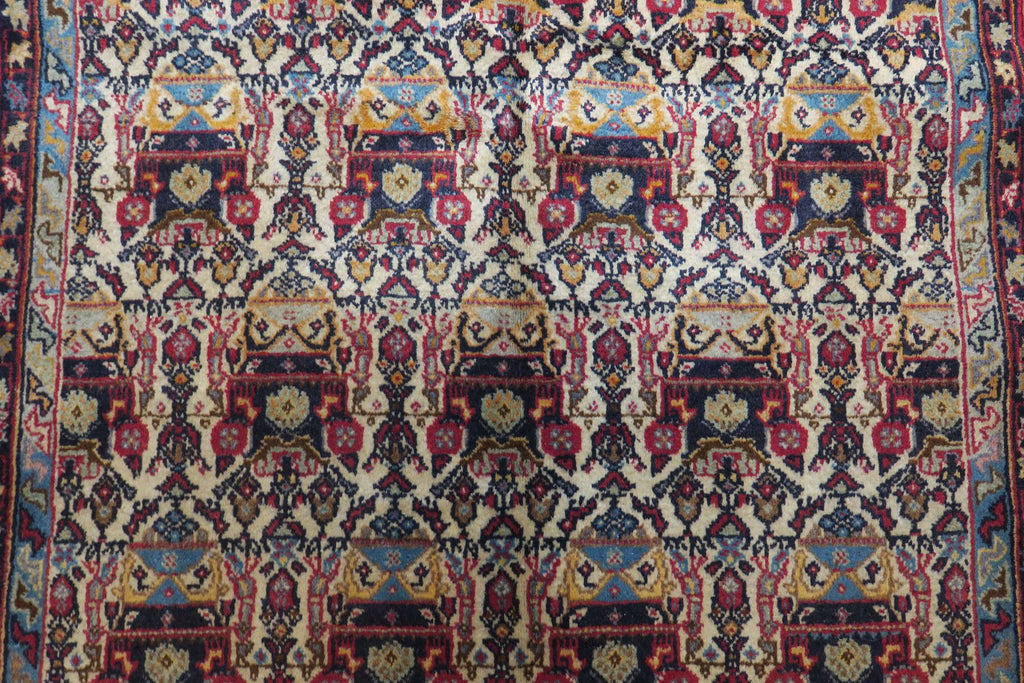3'1'' x 4'9'' Persian Abadeh Rug