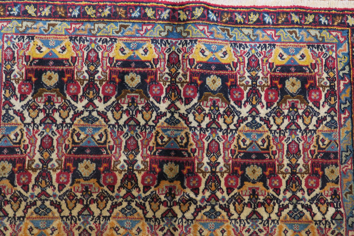 3'1'' x 4'9'' Persian Abadeh Rug