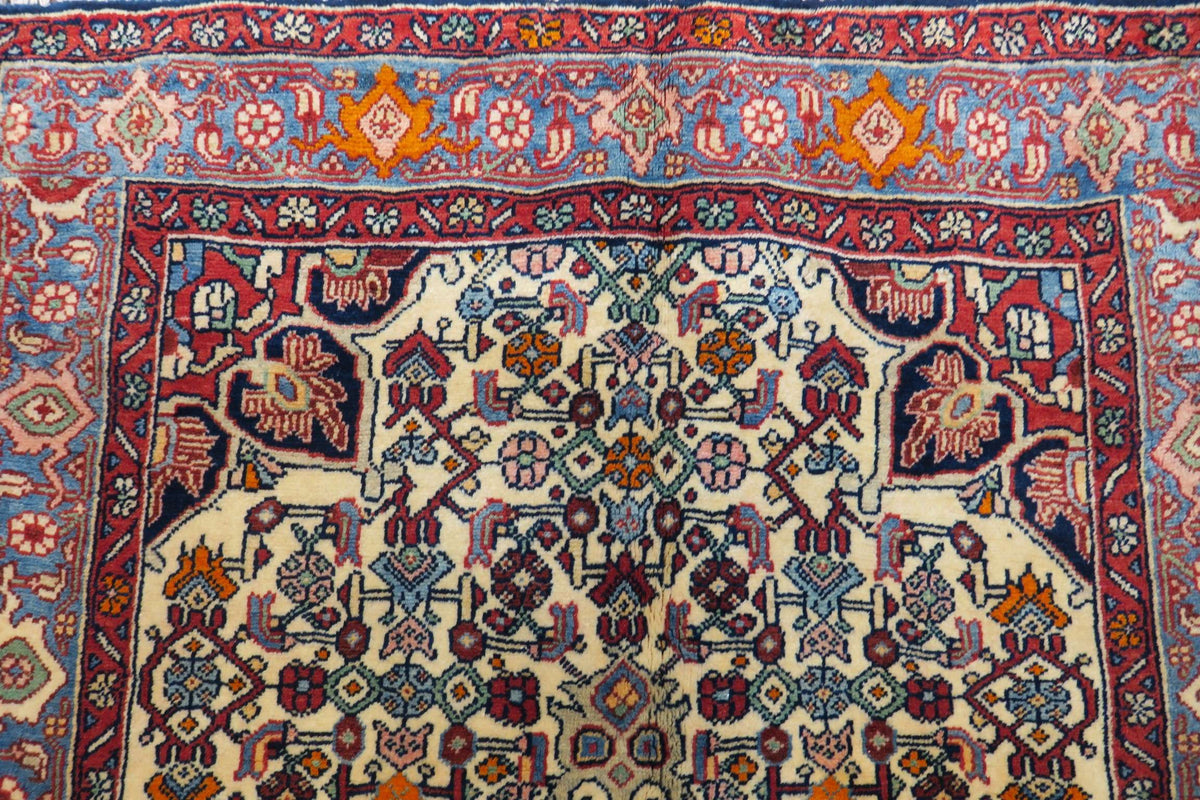3'3'' x 4'9'' Persian Zanjan Rug