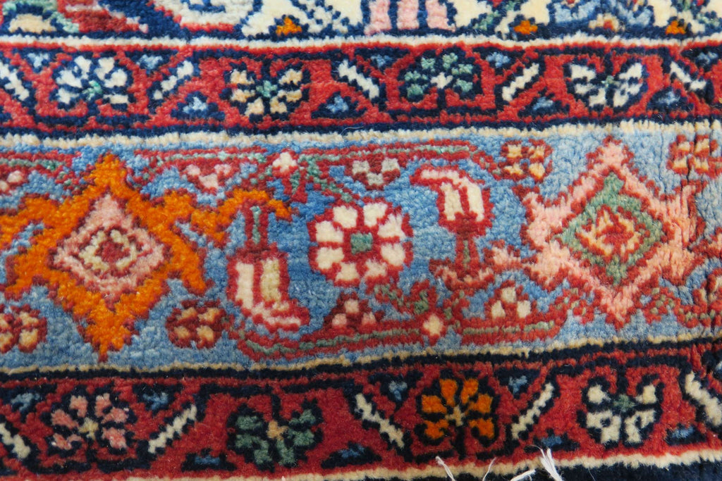 3'3'' x 4'9'' Persian Zanjan Rug