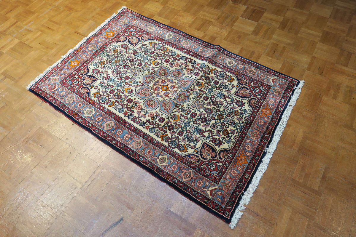 3'3'' x 4'9'' Persian Zanjan Rug