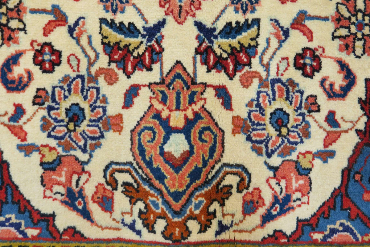 3'5'' x 5'3'' Persian Sarouk Rug