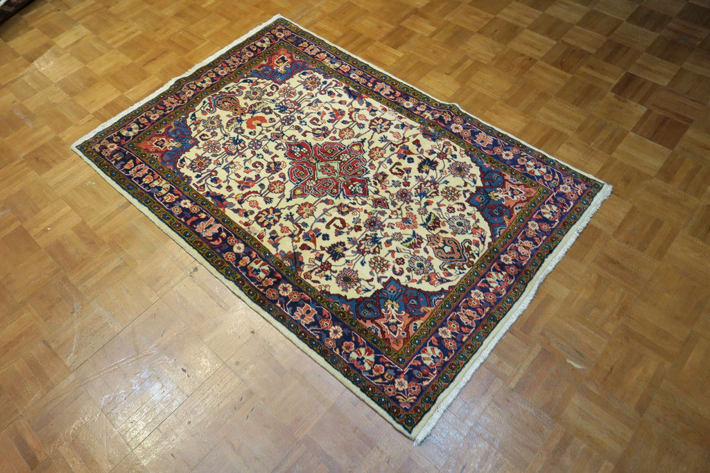 3'5'' x 5'3'' Persian Sarouk Rug