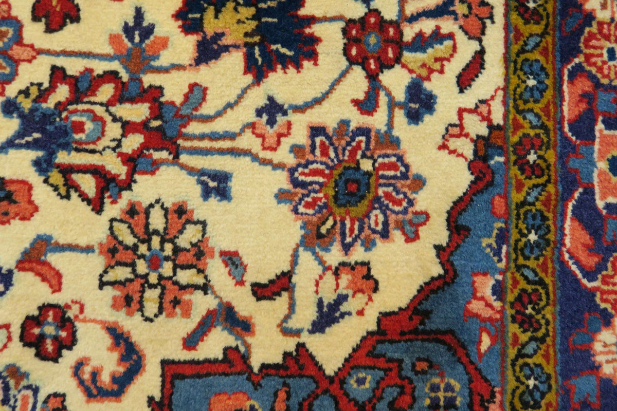 3'5'' x 5'3'' Persian Sarouk Rug