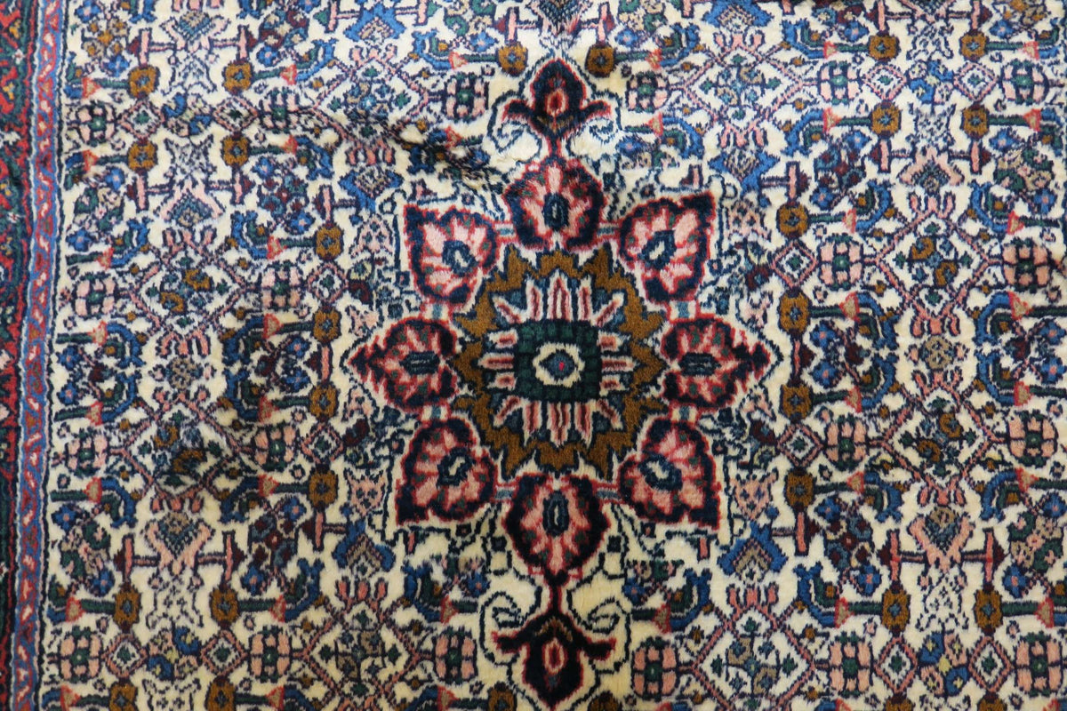 3'4'' x 4'9'' Persian Zanjan Rug