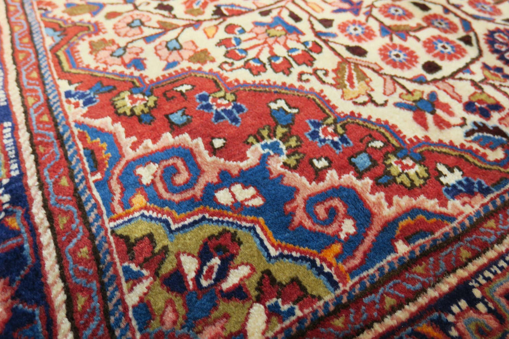 3'5'' x 5'1'' Persian Jozan Rug