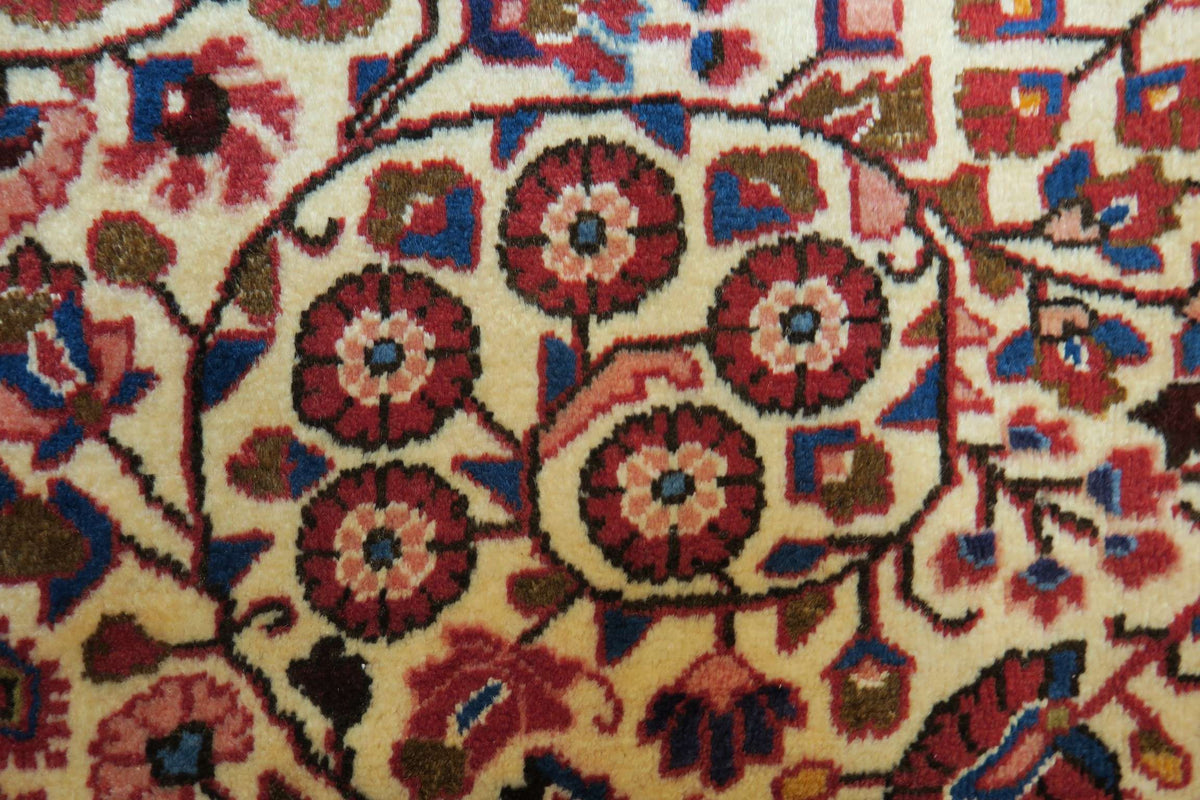 3'5'' x 5'1'' Persian Jozan Rug