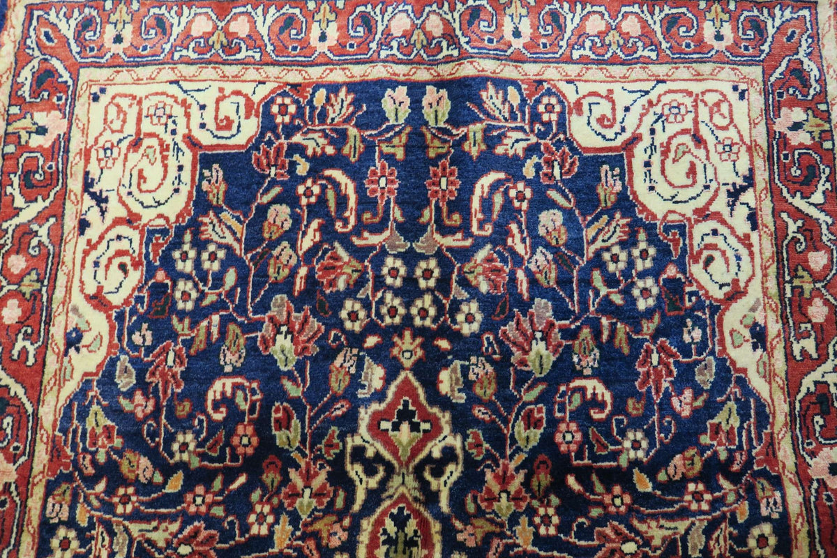 3'3'' x 5'3'' Persian Jozan Rug
