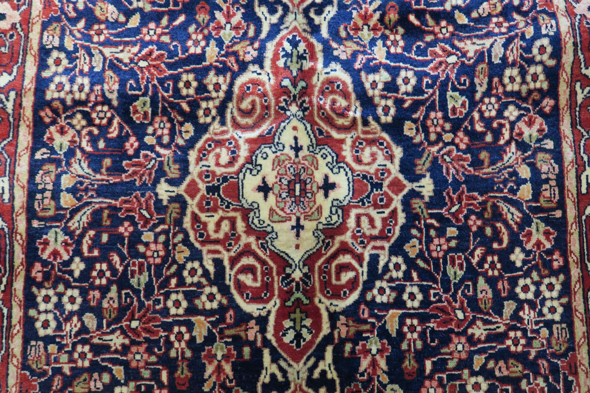 3'3'' x 5'3'' Persian Jozan Rug
