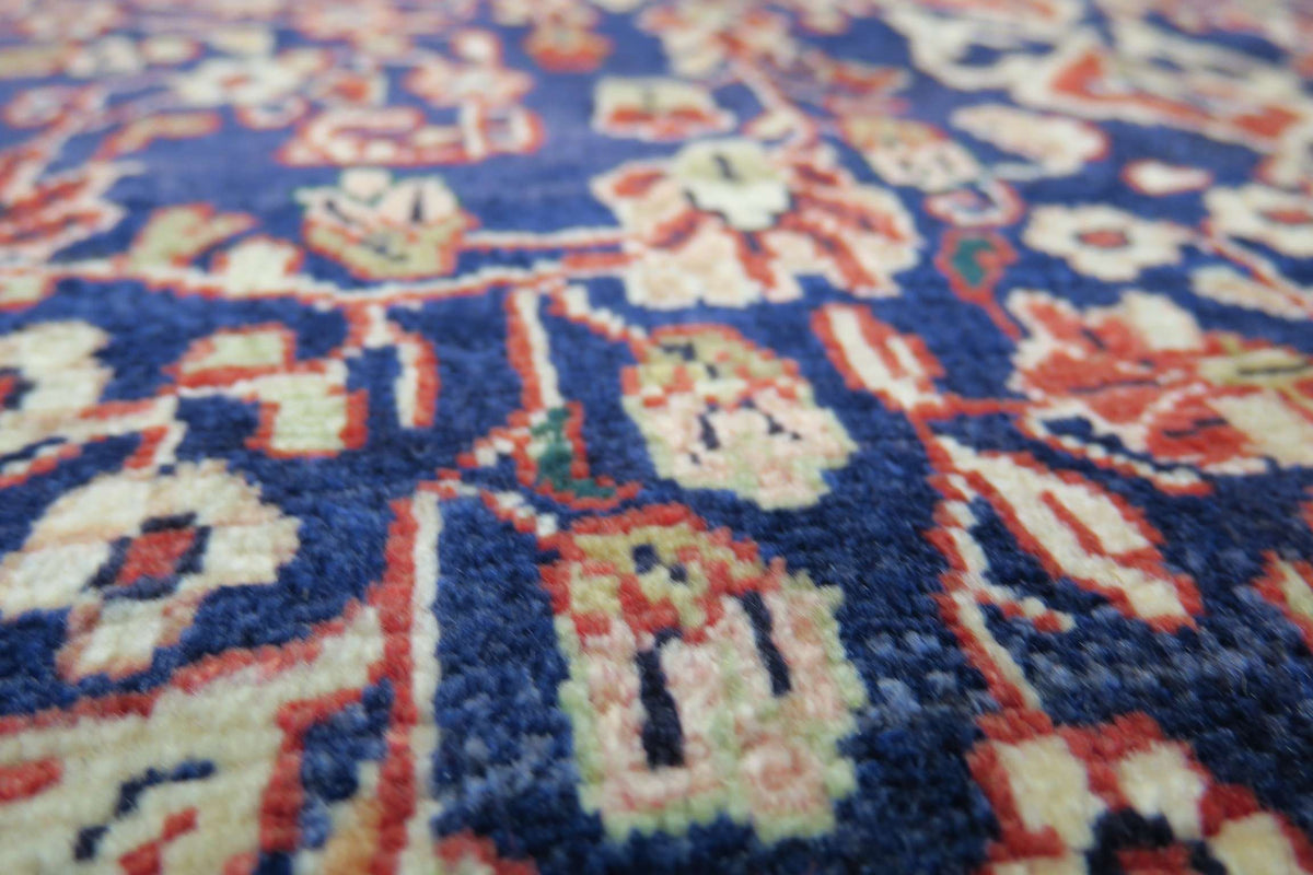 3'3'' x 5'3'' Persian Jozan Rug