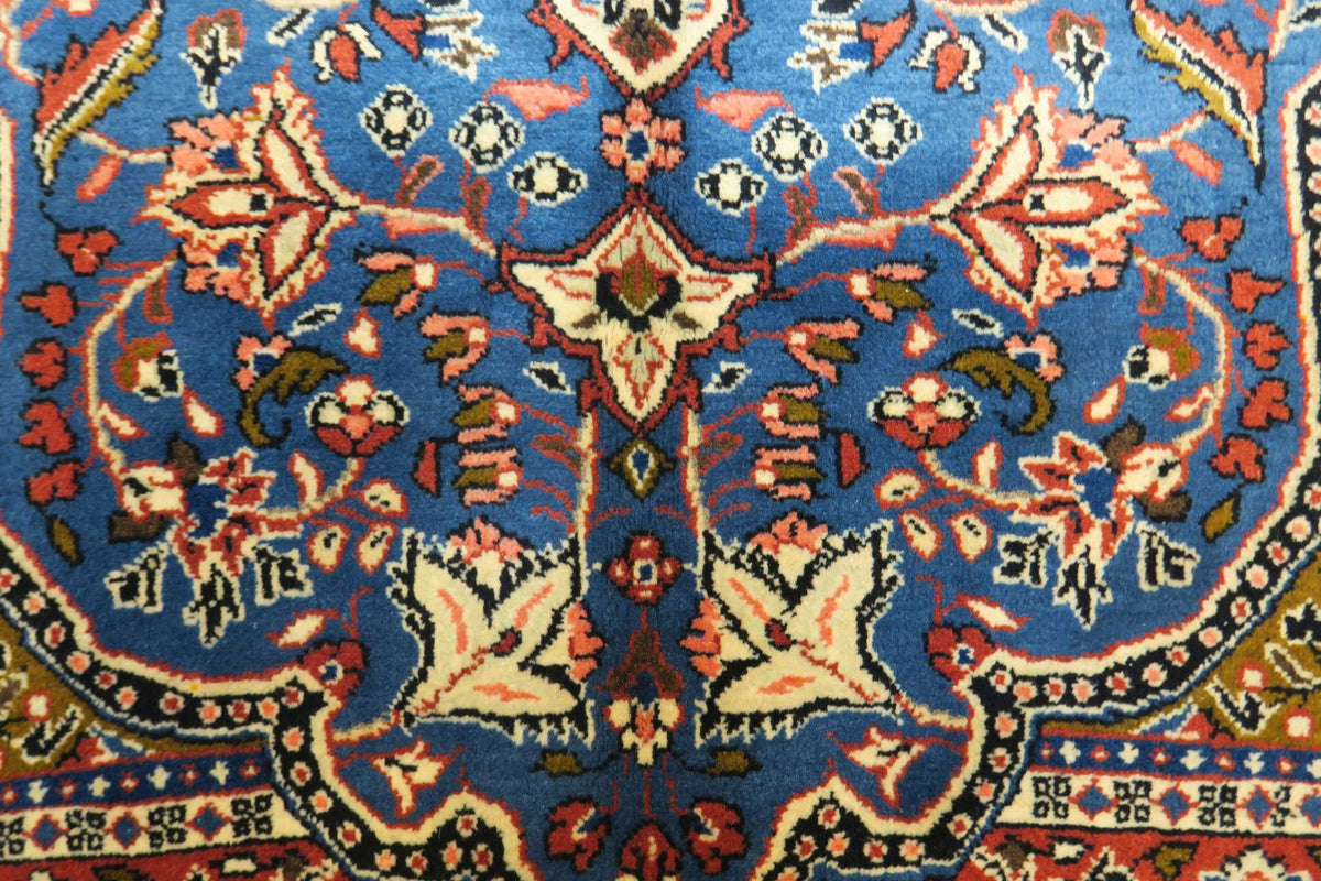 3'5'' x 5'1'' Persian Sarouk Rug
