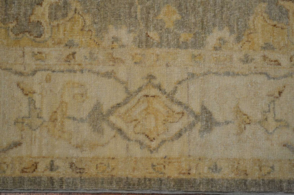 5' 0" x 6' 8" Pakistan Peshawar Rug image 3
