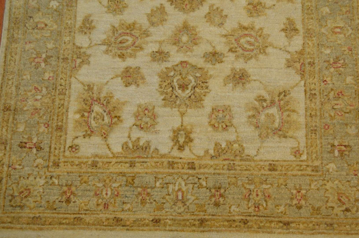3' 1" x 5' 0" Pakistan Peshawar Rug image 8