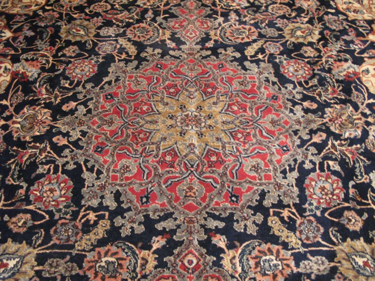 10' 0" x 12' 6" Persian Mehad Rug image 6