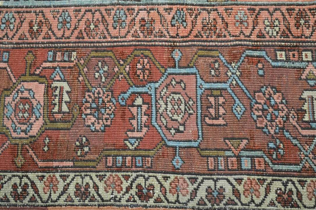 10' 3" x 13' 6" Persian Serapi Rug image 9