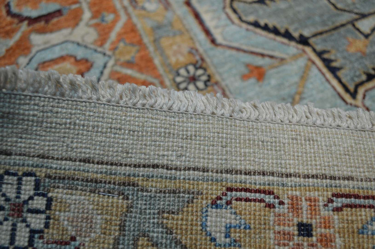 8' 2" x 9' 10" Pakistan Serapi Rug image 12