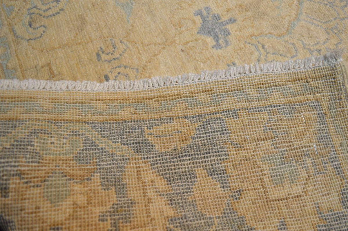 3' 9" x 6' 1" Pakistan Peshawar Rug image 11