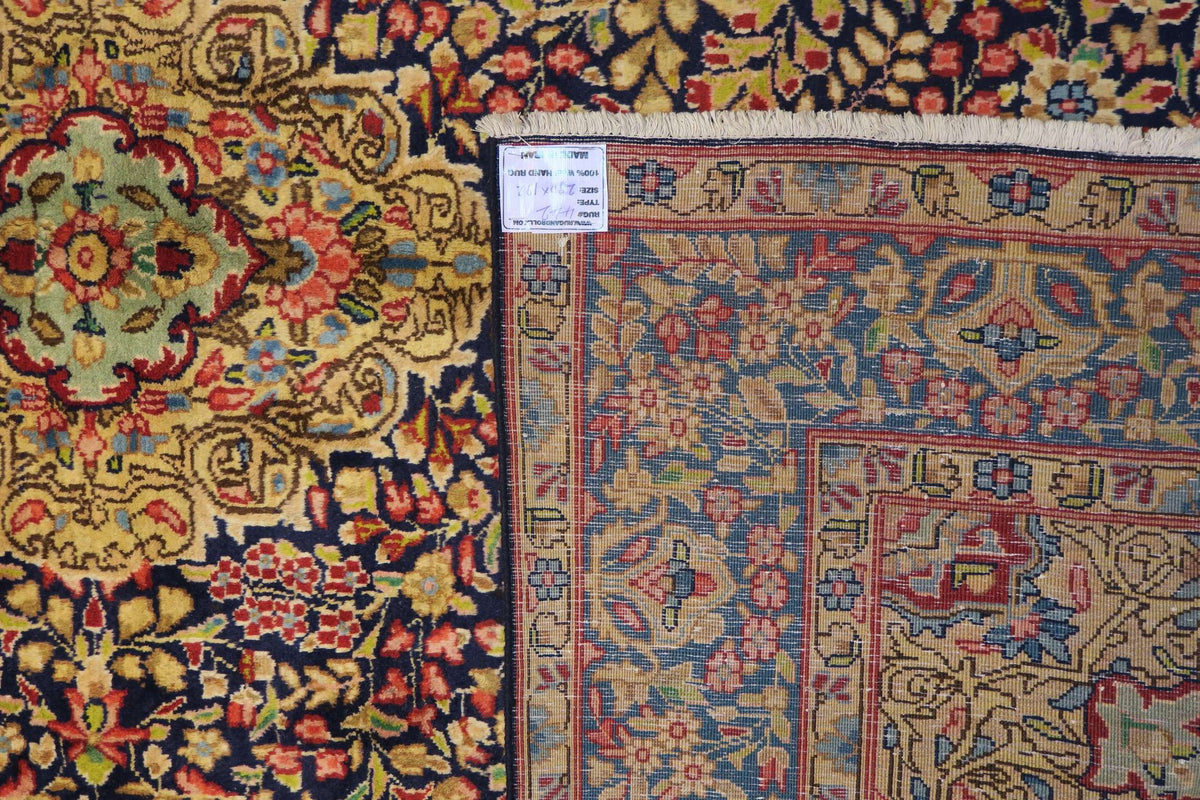 6'3'' x 9'5'' Persian Kerman Rug image 8