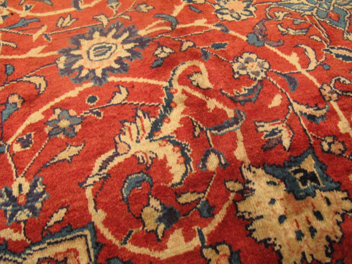 10' 0" x 13' 0" Persian Sarouk Rug image 7