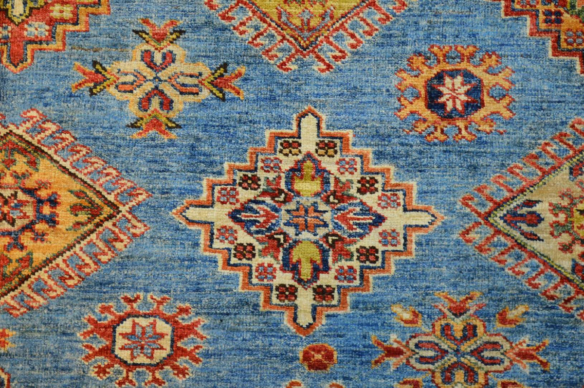 8' 9" x 12' 0" Pakistan Kazak Rug image 4