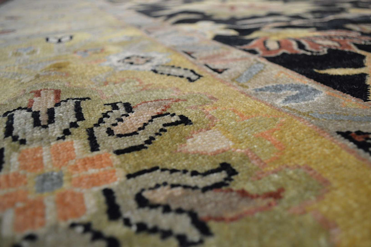 9' 1" x 12' 0" India Mahal Rug image 5