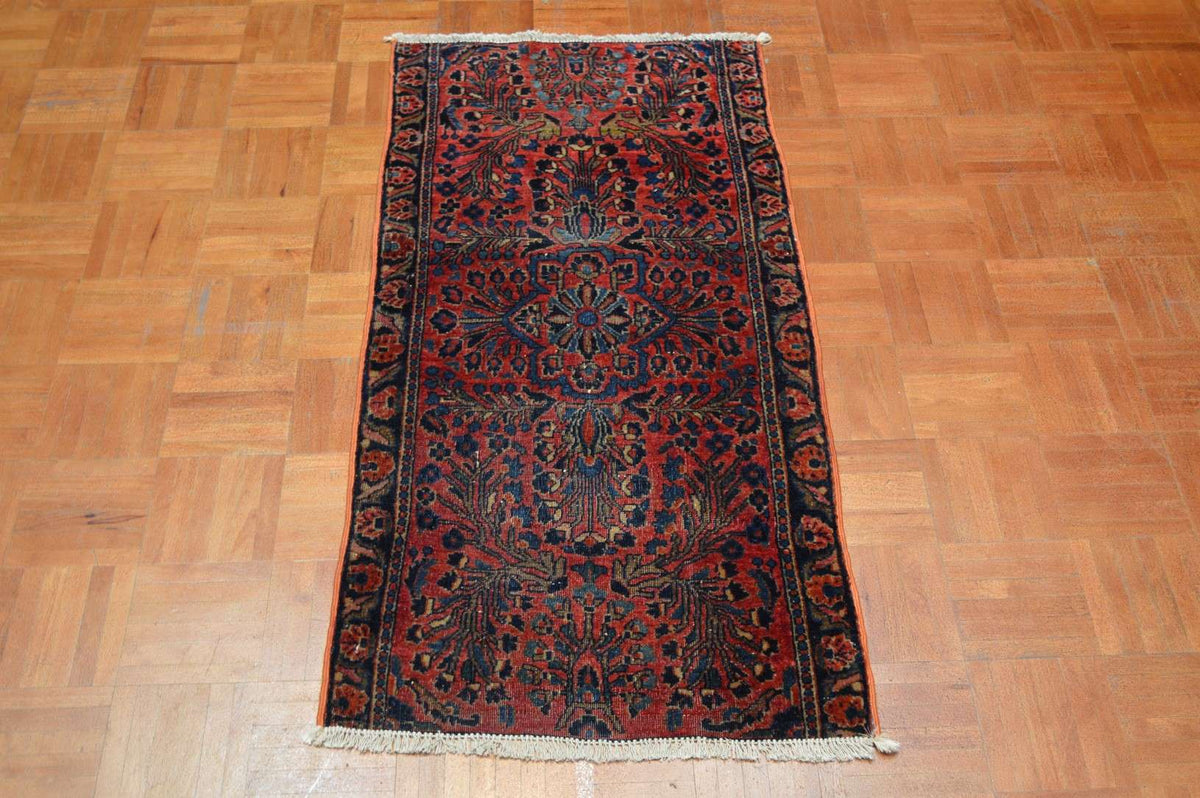 1' 9" x 4' 0" Persian Sarouk Rug image 1