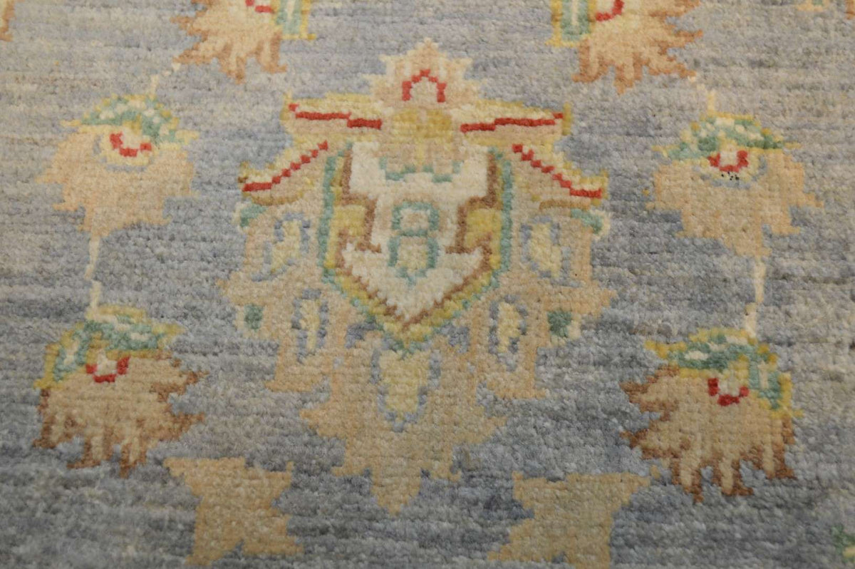 3' 0" x 5' 2" Pakistan Peshawar Rug image 2