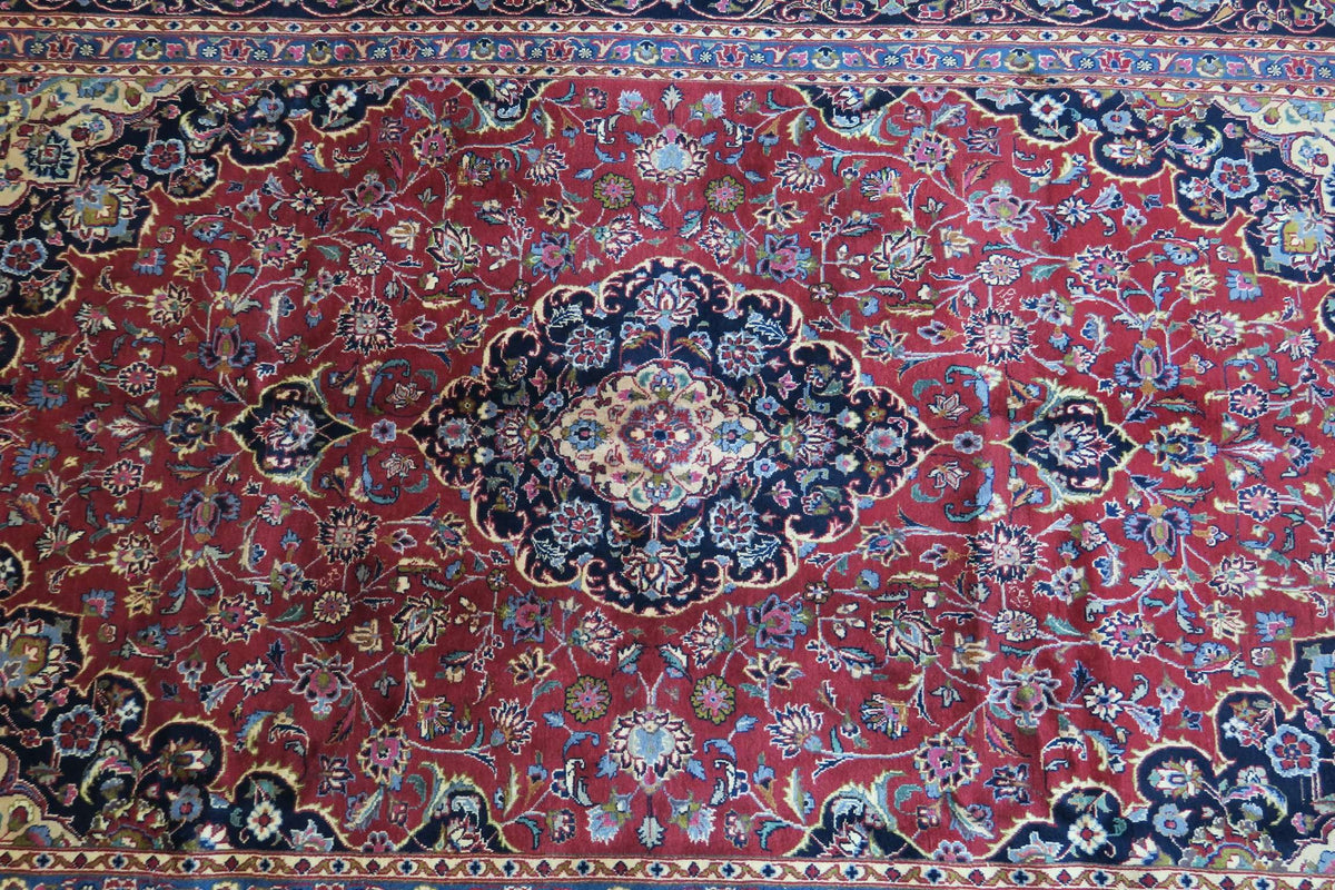 6'5'' x 10'3'' Persian Kashmar Rug image 10